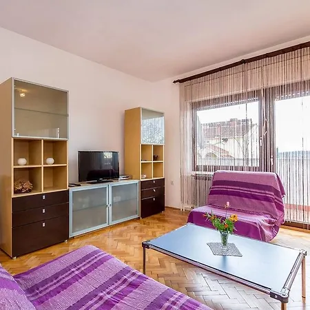 Apartment Jovanka Medulin
